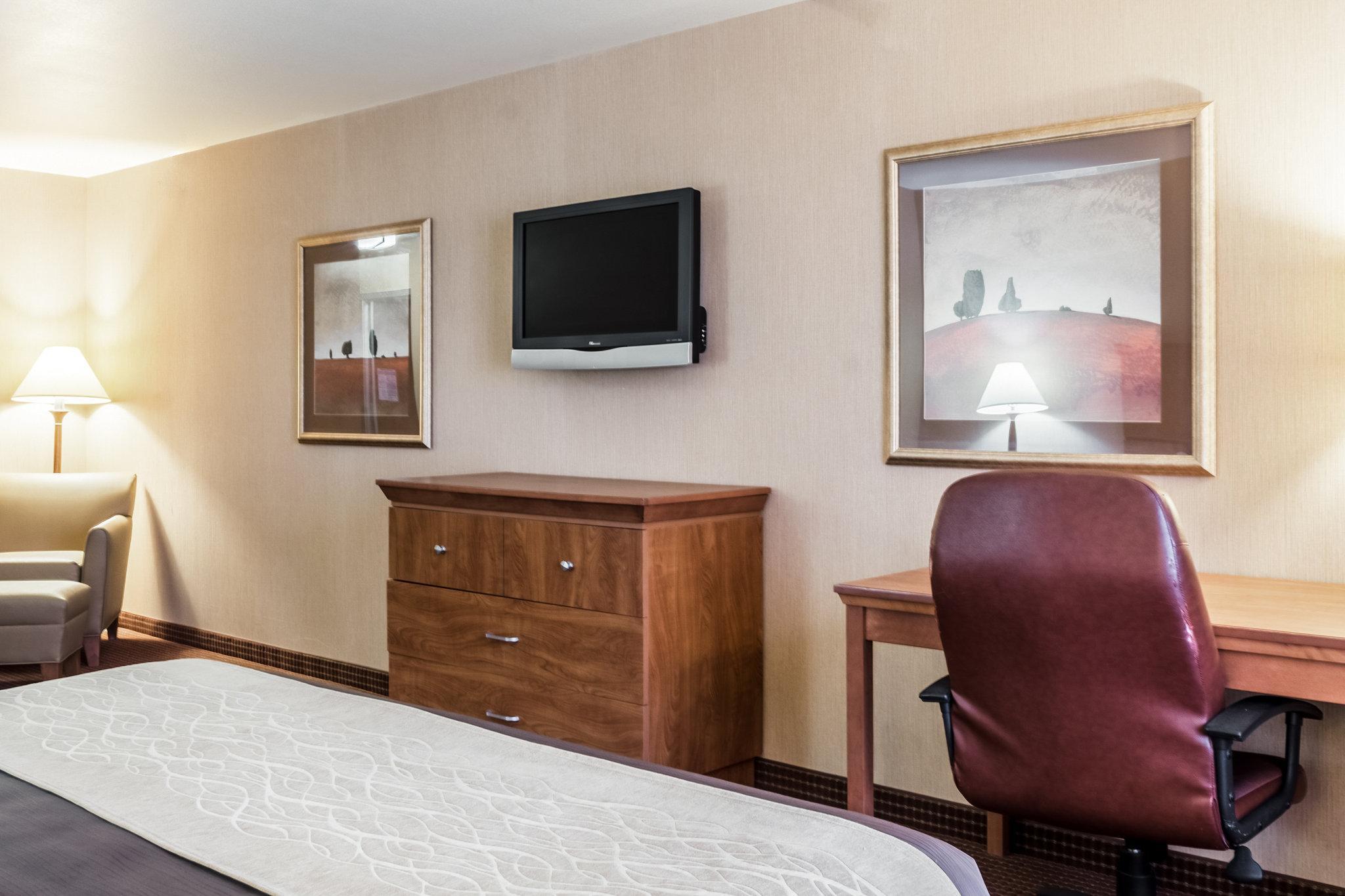 Comfort Inn & Suites Mitchell I-90 Exteriér fotografie
