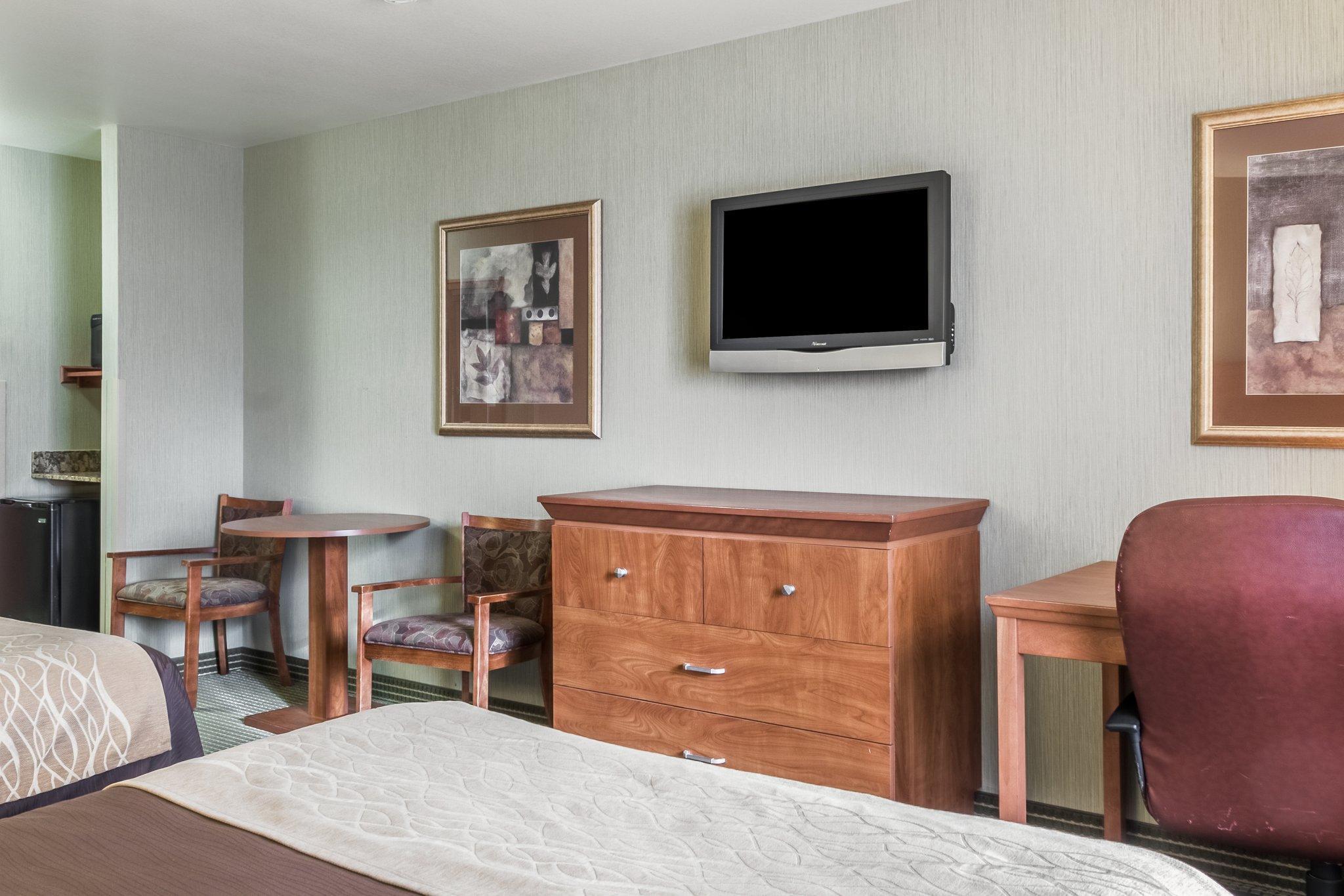 Comfort Inn & Suites Mitchell I-90 Exteriér fotografie