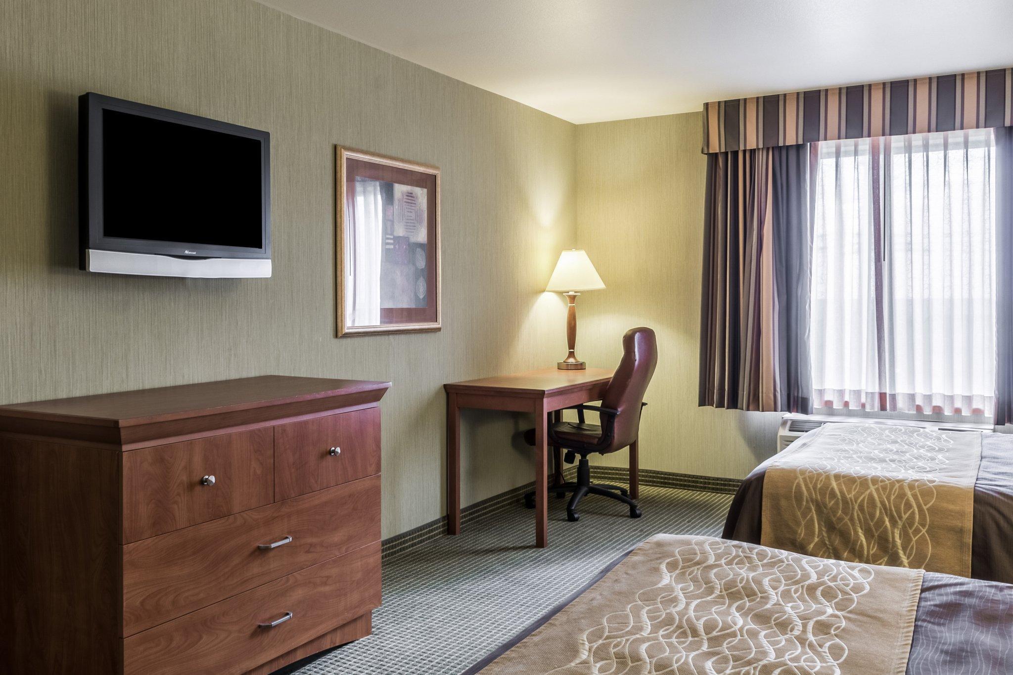 Comfort Inn & Suites Mitchell I-90 Exteriér fotografie
