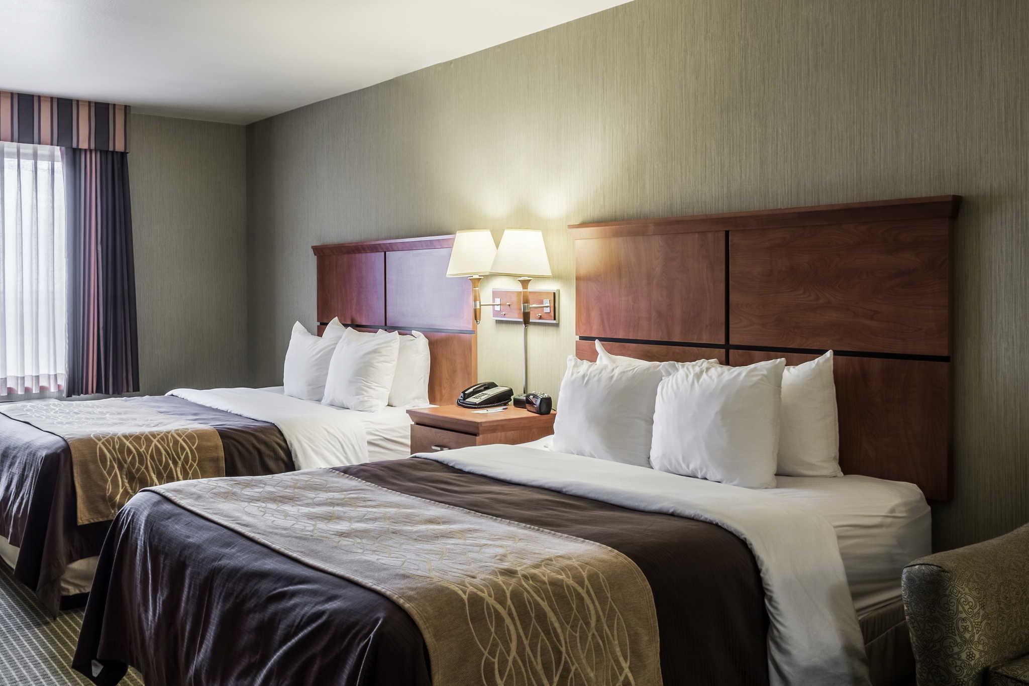 Comfort Inn & Suites Mitchell I-90 Exteriér fotografie